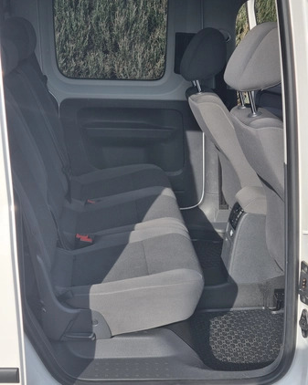 Volkswagen Caddy cena 42900 przebieg: 186000, rok produkcji 2015 z Żmigród małe 154